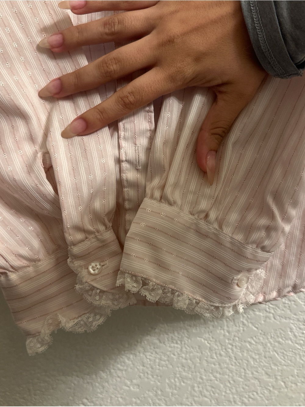 Light Pink Ruffle Trim Button-Up Blouse - Picture 3 of 7